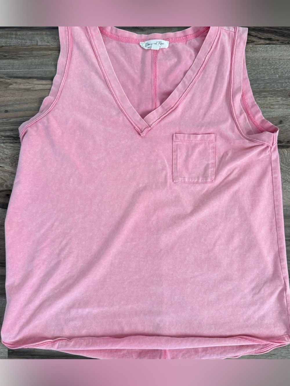Cozy V-Neck Tank Top - Pink
